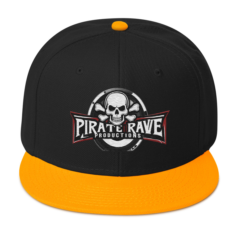 Gold / Black / Black